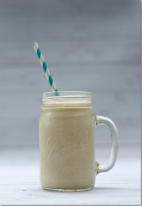 almond-milk-smoothie-recipe_thumb